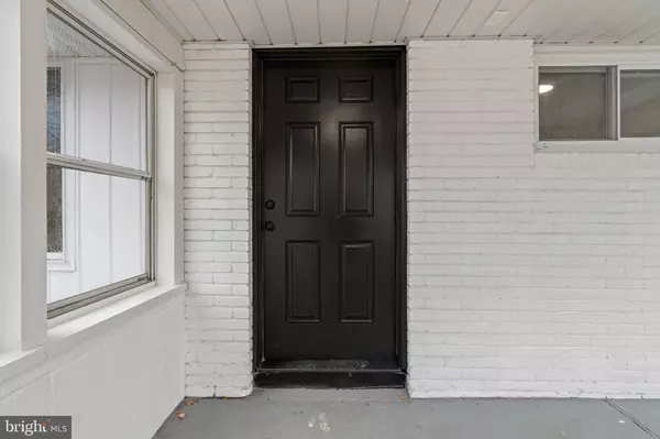 Levittown, PA 19054,64 VIVIDLEAF LN