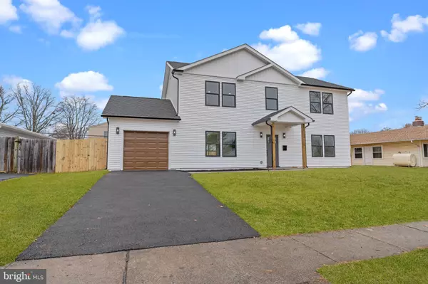 Levittown, PA 19055,12 STONYBROOK DR #E