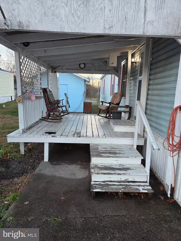 New Bloomfield, PA 17068,9 KYRA BLVD