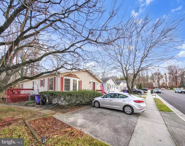 7679 OLD ROCKBRIDGE DR, Elkridge, MD 21075