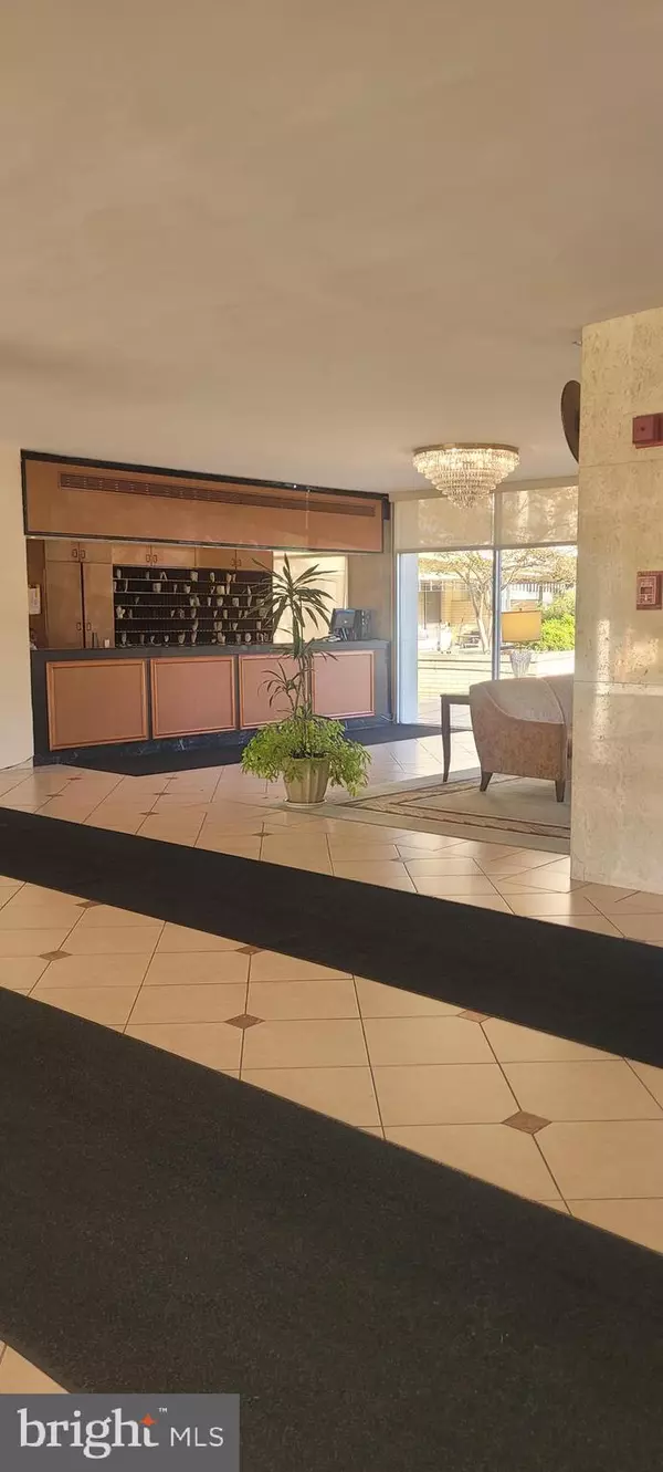 Rockville, MD 20852,10201 GROSVENOR PL #1626