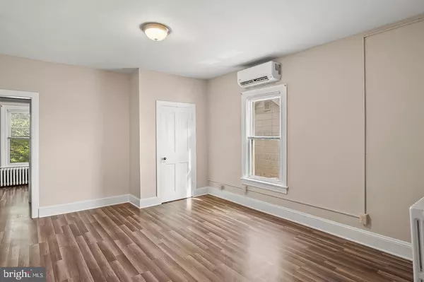 Laurel, MD 20707,305 9TH ST #4