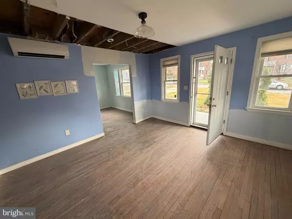 Baltimore, MD 21229,704 DORCHESTER RD