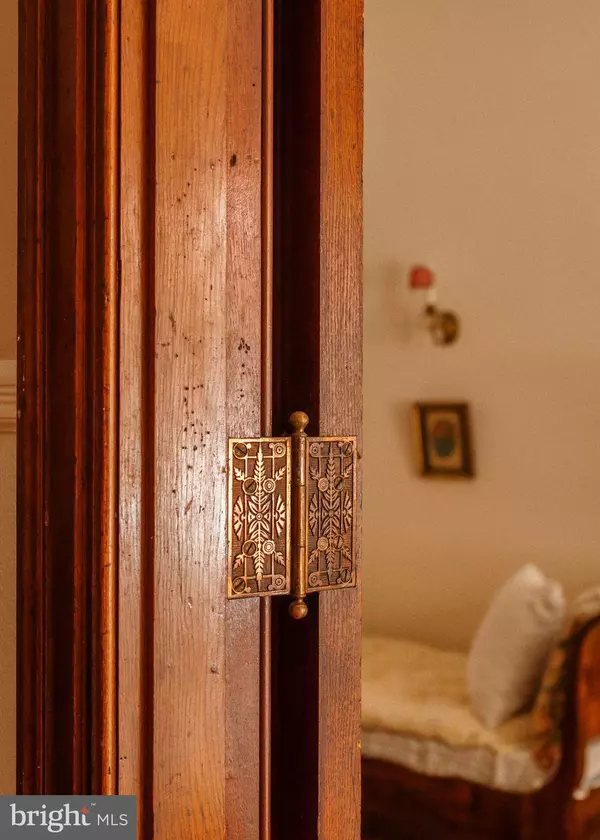 Philadelphia, PA 19130,760 N 24TH ST