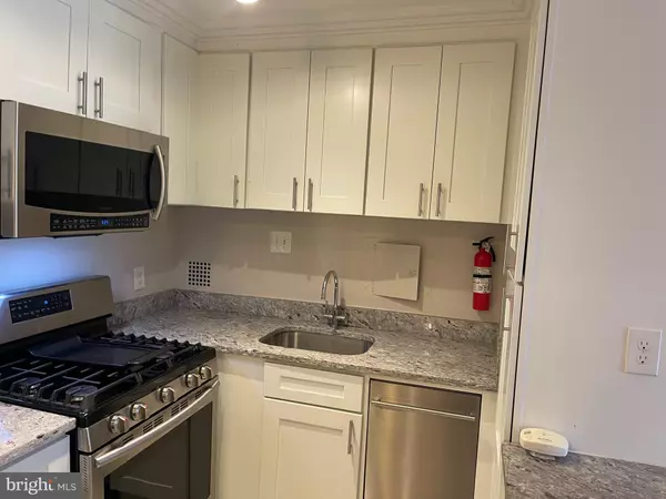 Washington, DC 20037,950 25TH ST NW #607-N