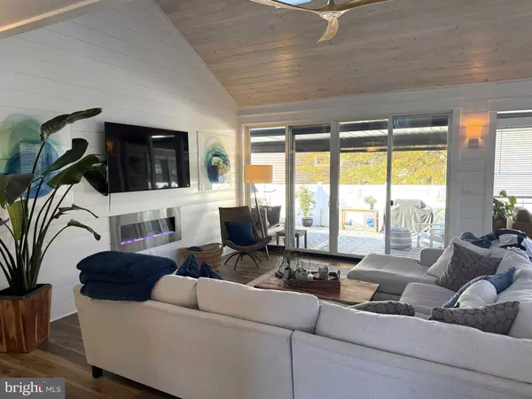 Rehoboth Beach, DE 19971,36837 WINNER CIR