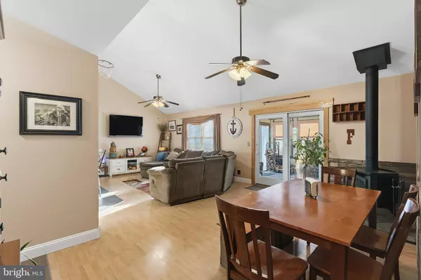 Forked River, NJ 08731,635 CHELSEA ST