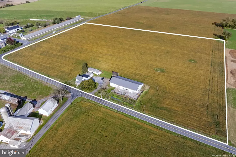 125 INDIANTOWN RD, Ephrata, PA 17522