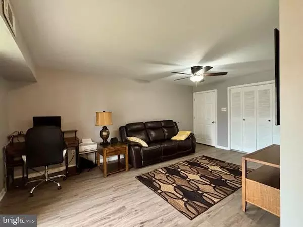 North Wales, PA 19454,4 KEARNEY DR