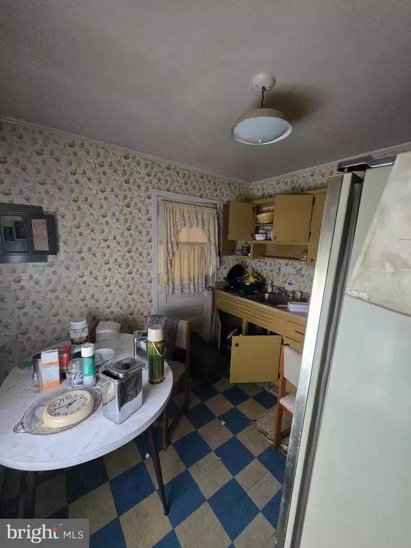 Baltimore, MD 21222,3506 CORNWALL CT