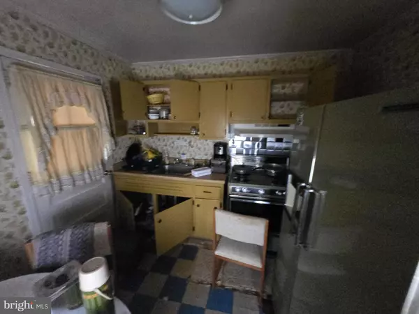 Baltimore, MD 21222,3506 CORNWALL CT