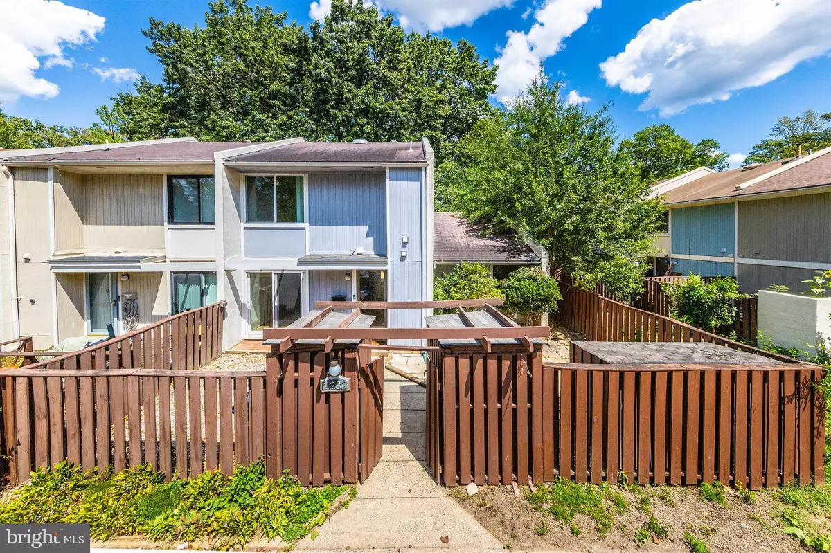 Reston, VA 20191,2232 SOUTHGATE SQ