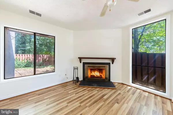 Reston, VA 20191,2232 SOUTHGATE SQ