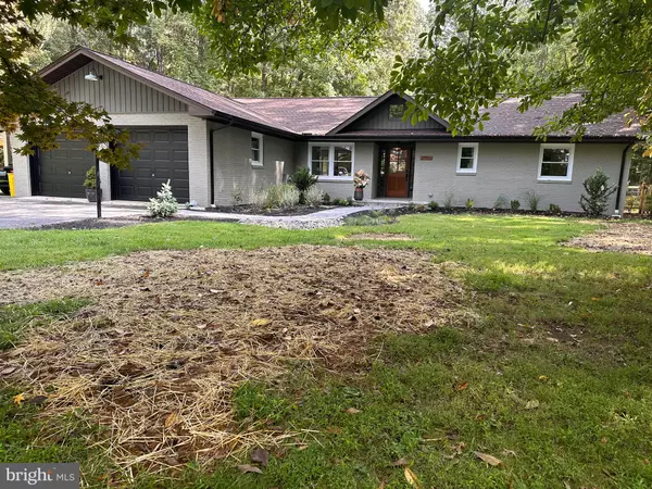 827 LOCUST DR, West River, MD 20778