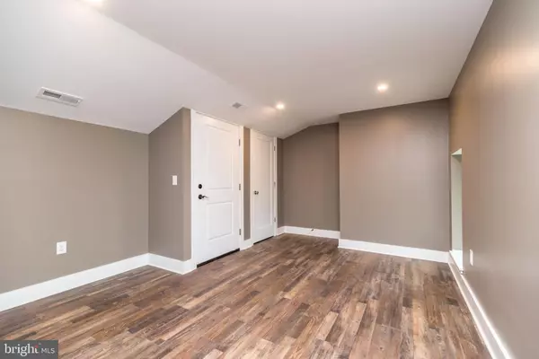 Doylestown, PA 18902,4844 OLD EASTON #2