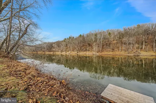 Great Cacapon, WV 25422,789 KILGORE RD