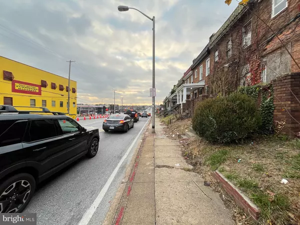 Baltimore, MD 21223,2412 W FRANKLIN ST