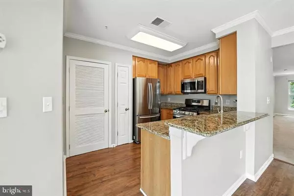 Vienna, VA 22182,1547 NORTHERN NCK #201