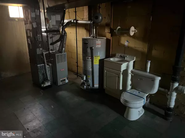 Baltimore, MD 21222,3536 MCSHANE WAY