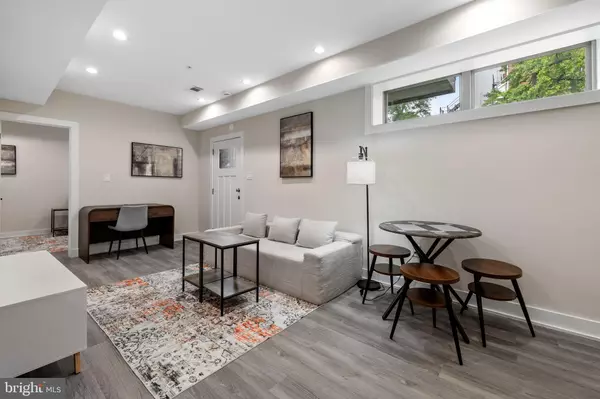 Washington, DC 20010,3517 14TH ST NW #B02