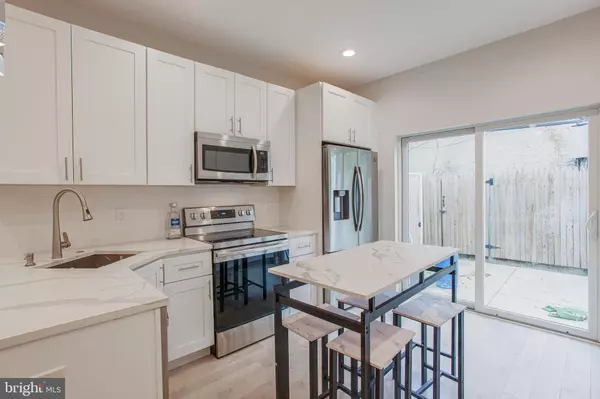 Philadelphia, PA 19122,2146 N FAIRHILL ST #1