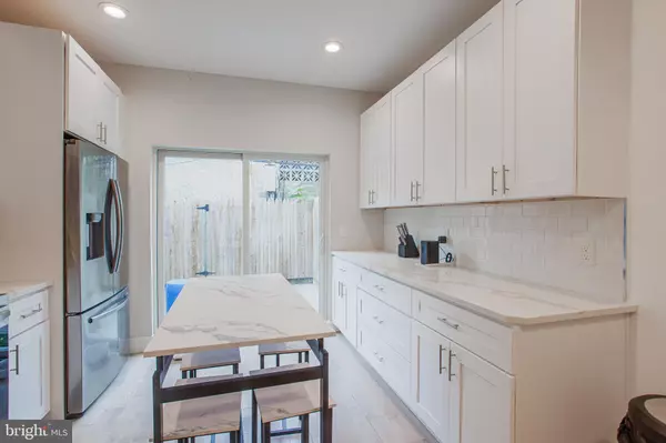 Philadelphia, PA 19122,2146 N FAIRHILL ST #1