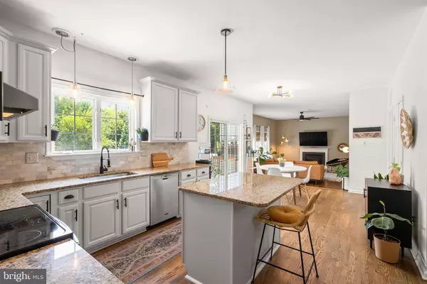 Mount Airy, MD 21771,4041 LOMAR