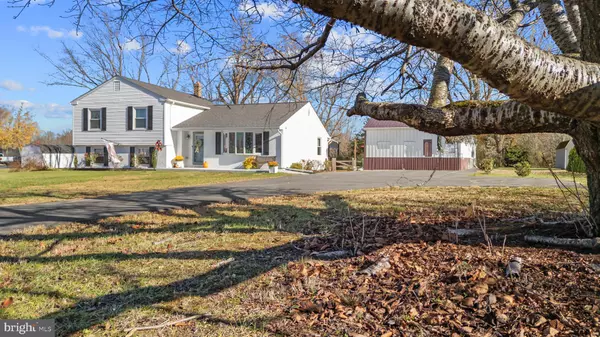 Townsend, DE 19734,949 BLACKBIRD LANDING RD