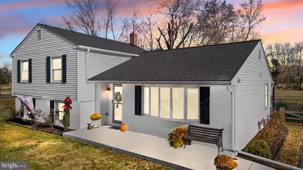 Townsend, DE 19734,949 BLACKBIRD LANDING RD