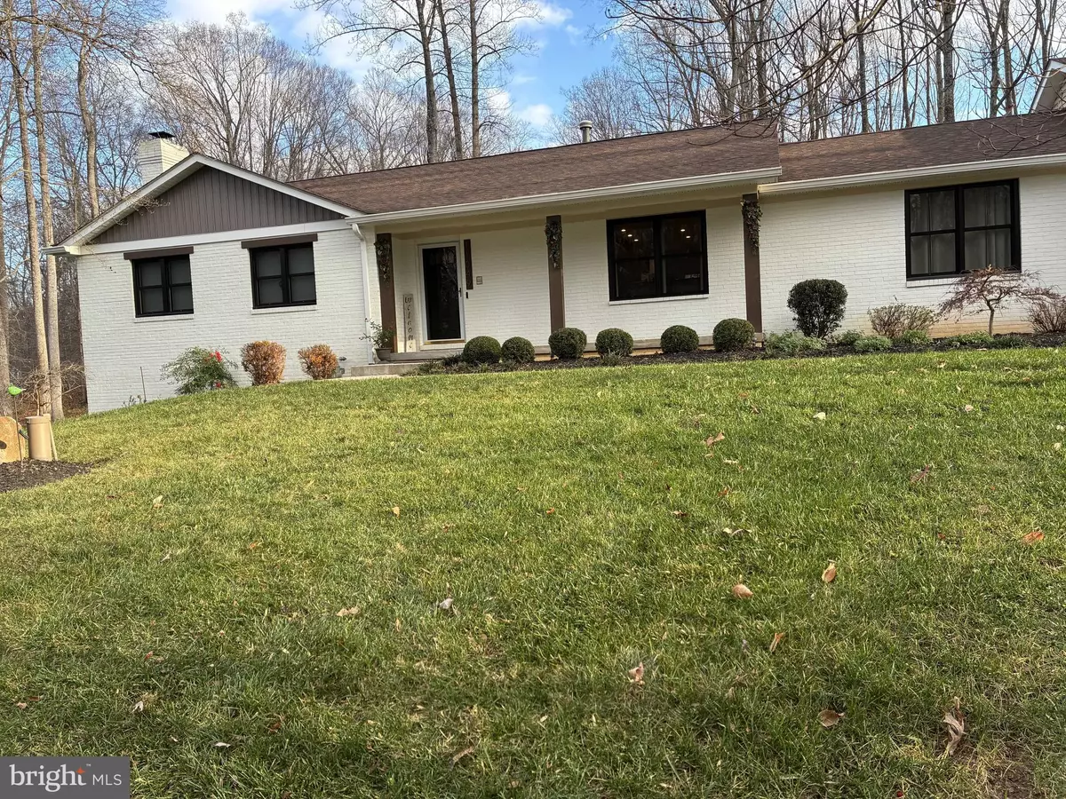 Manassas, VA 20111,11049 NEWOOD DR