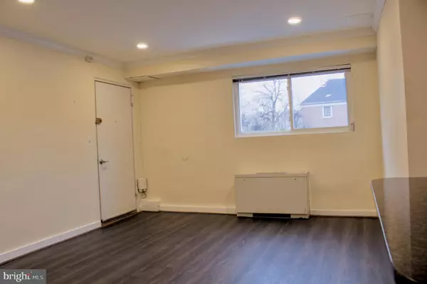 Takoma Park, MD 20912,116 LEE AVE #108