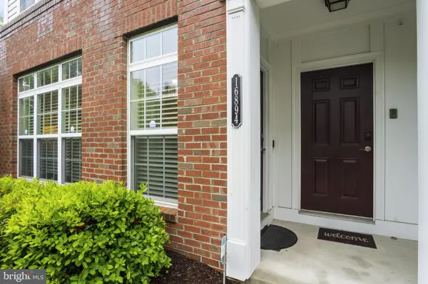 Dumfries, VA 22026,16894 PORTERS INN DR