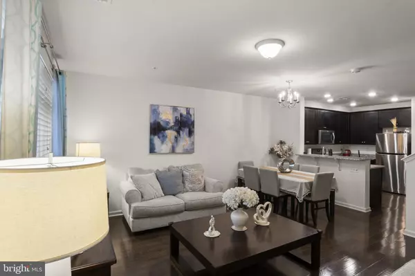 Dumfries, VA 22026,16894 PORTERS INN DR