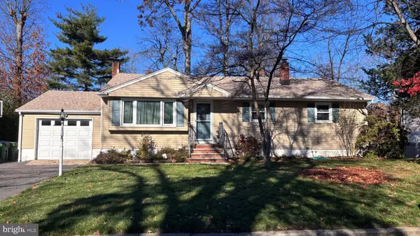 49 GOOD LUCK ST, Edison, NJ 08820