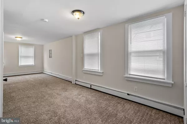 Burlington, NJ 08016,312 YORK ST