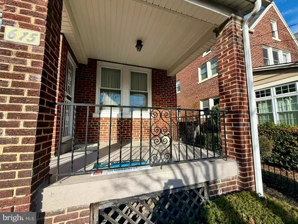 Washington, DC 20011,615 POWHATAN PL NW