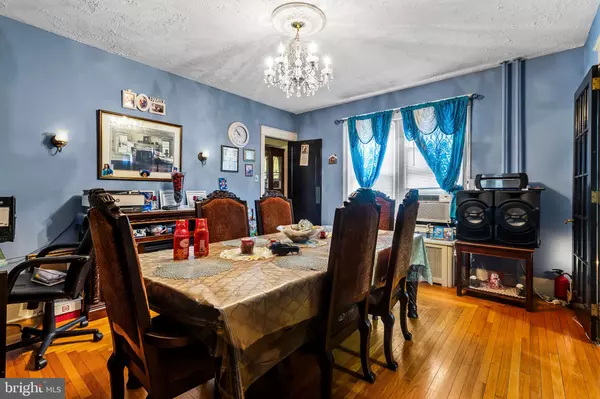 Allentown, PA 18104,215 N 19TH ST