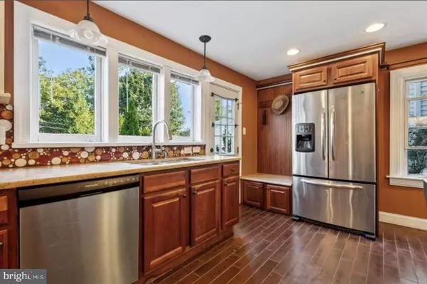 Media, PA 19063,617 MANCHESTER AVE