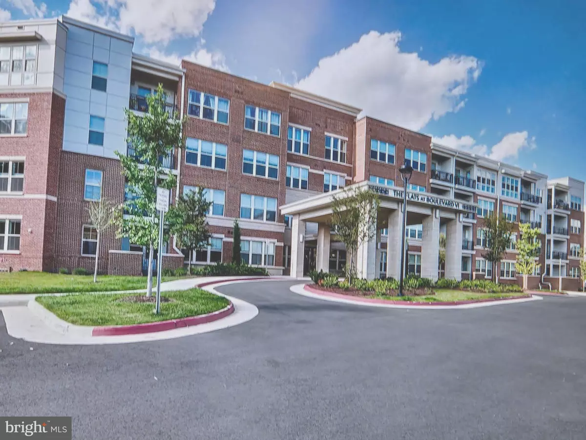 Fairfax, VA 22030,10755 FAIRGROUNDS DR #304