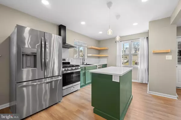 205 W RODGERS ST, Ridley Park, PA 19078