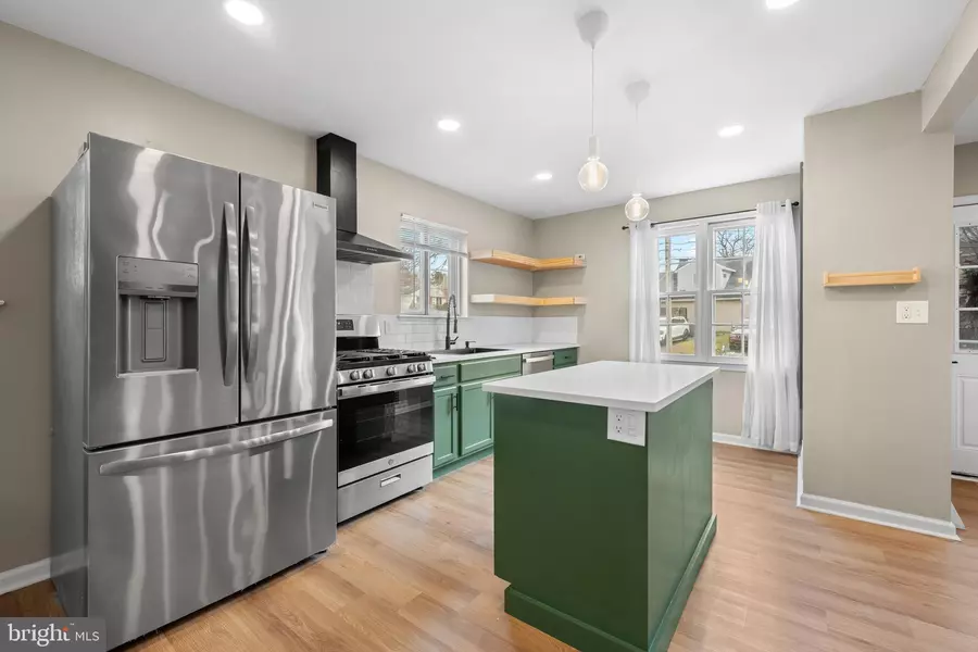 205 W RODGERS ST, Ridley Park, PA 19078