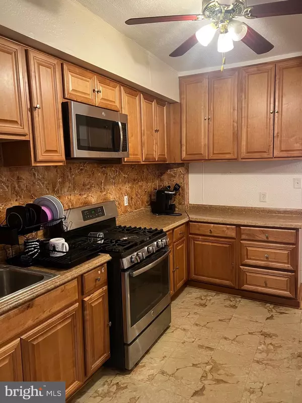 4008 BONNER RD, Baltimore, MD 21216