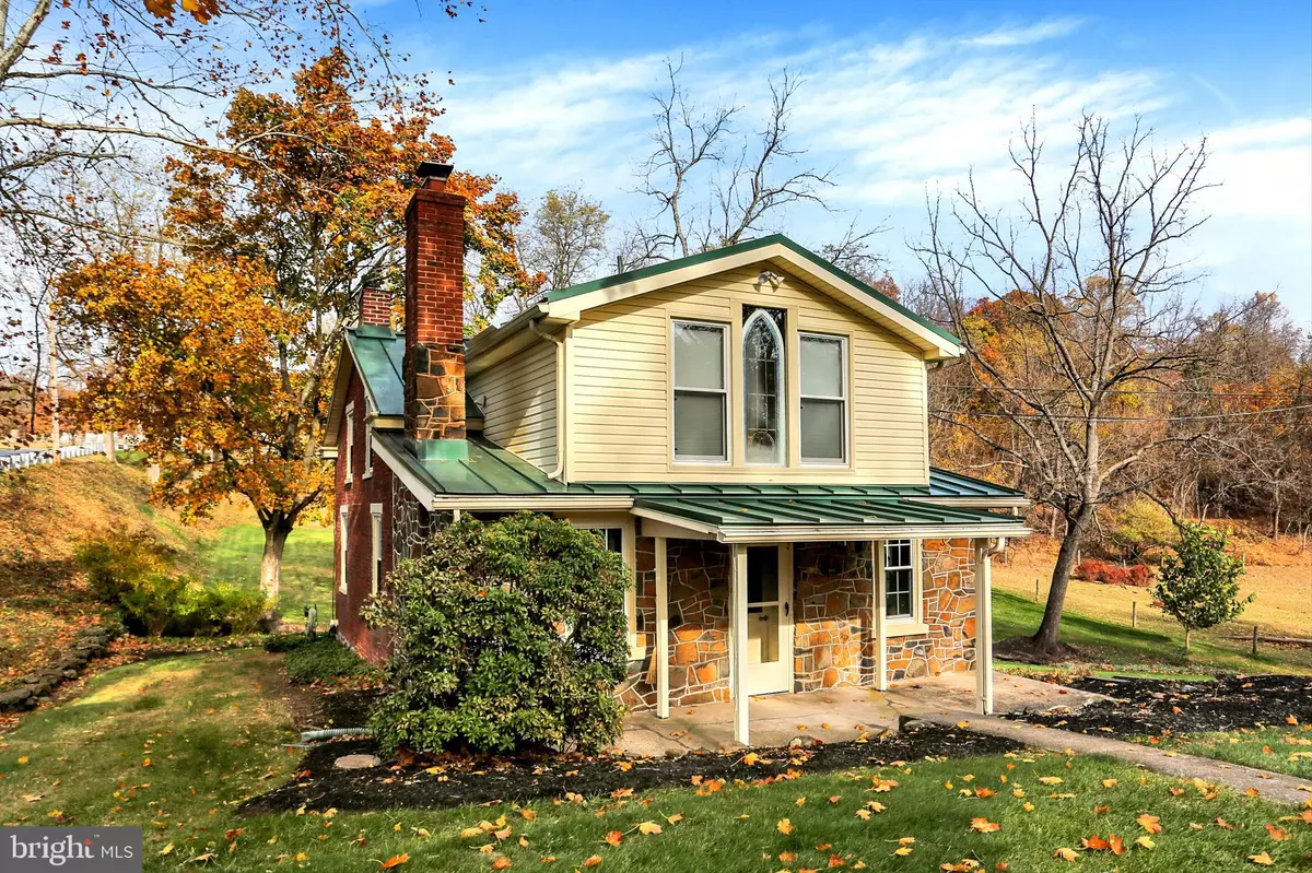 Lewisberry, PA 17339,950 ROSSTOWN RD