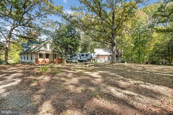 La Plata, MD 20646,7532 BUMPY OAK RD