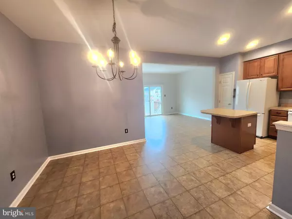 Smyrna, DE 19977,107 SUMMER DR