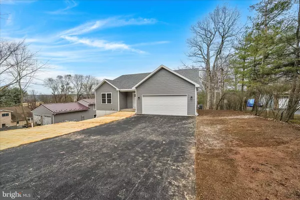 Auburn, PA 17922,1753 RUNNING DEER DR