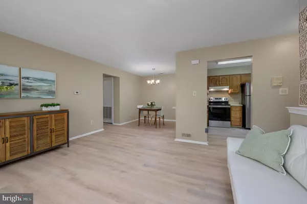 Mount Laurel, NJ 08054,4108-B ADELAIDE DR