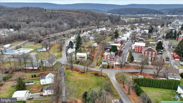 Pine Grove, PA 17963,0 E MILL ST