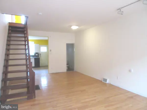 Philadelphia, PA 19145,2444 S LAMBERT ST