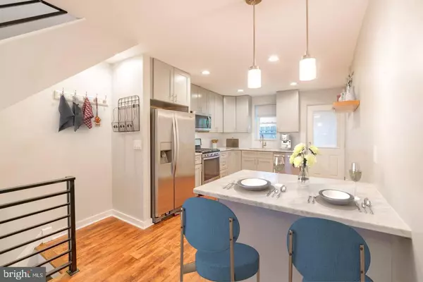 Philadelphia, PA 19146,2115 WHARTON ST